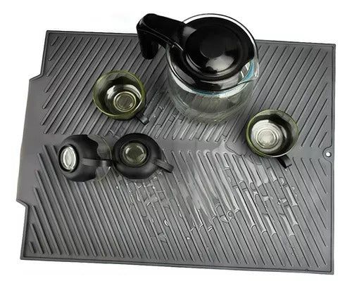 ✨Alfombrilla plegable que mantiene tu cocina seca y organizada